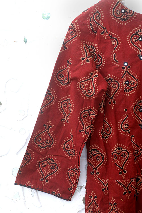 Okhai 'Sample Two Hundred '