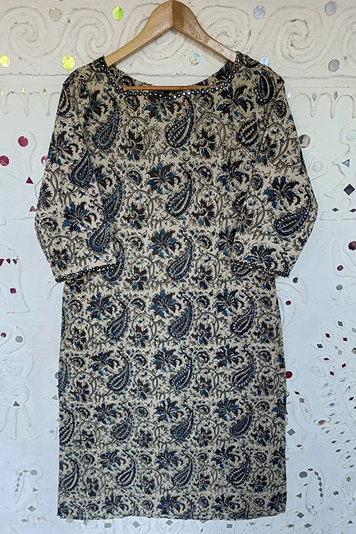 Okhai 'Sample Three Hundred and Thirty Six'