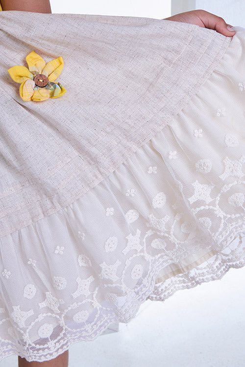 Soleilclo "Golden Daisy Dazzle" Puff Sleeves Flower Applique Cotton Dress