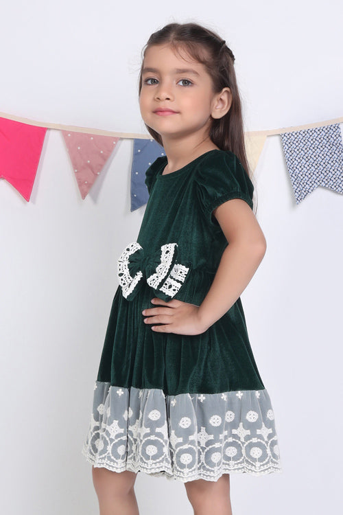 Soleilclo "Green Ivory Lace Velvet Puffed Sleeves Dress"