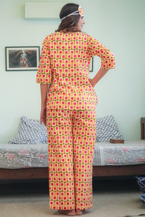 Sootisyahi 'Flower Crown' Handblock Printed Pure Cotton Night Suit
