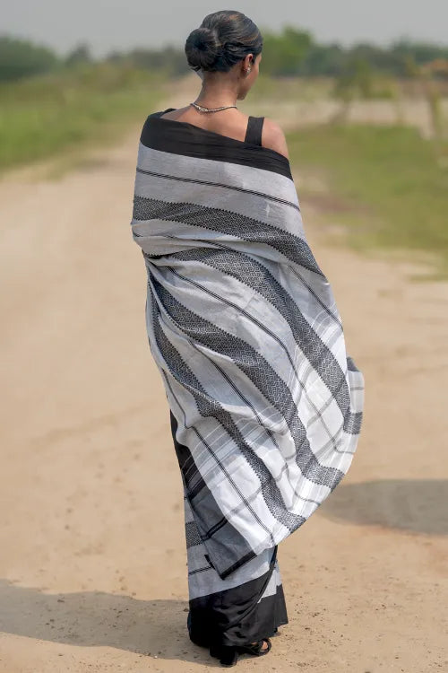 The ICH Bengal Weaves. Handwoven Cotton Saree - Chandrima