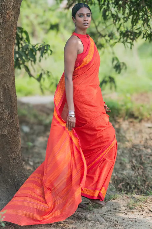 The ICH Bengal Weaves. Handwoven Soft Cotton Saree - Coral Radience