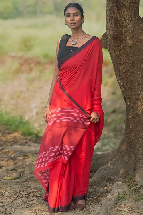 The ICH Bengal Weaves. Handwoven Soft Cotton Saree - Crimson Flow