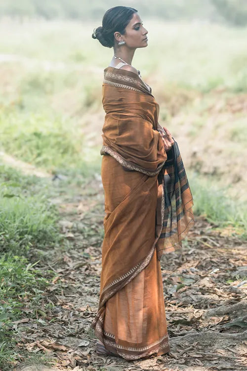 The ICH Bengal Weaves. Handwoven Soft Cotton Saree - Copper Dusk