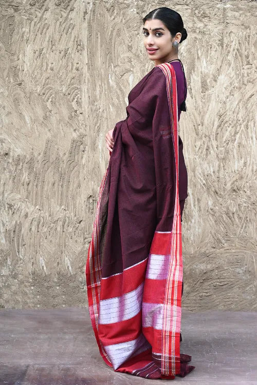 Deccan Elegance. Cotton Blend Self Striped Ilkal Lugdi Saree - Jaswanti
