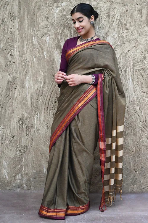 Deccan Elegance. Cotton Blend Ilkal Saree - Maati