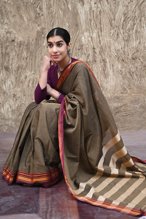 Deccan Elegance. Cotton Blend Ilkal Saree - Maati