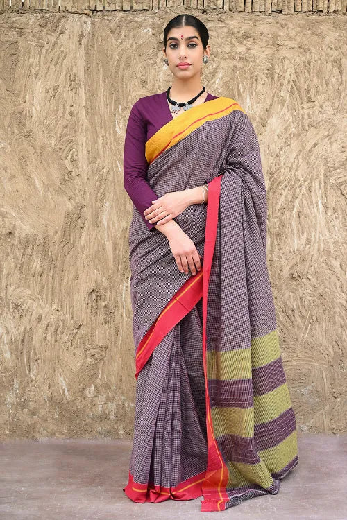 Ethnic Elegance. Handwoven Pateda Aanchu Cotton Saree - Kaveri Madhura