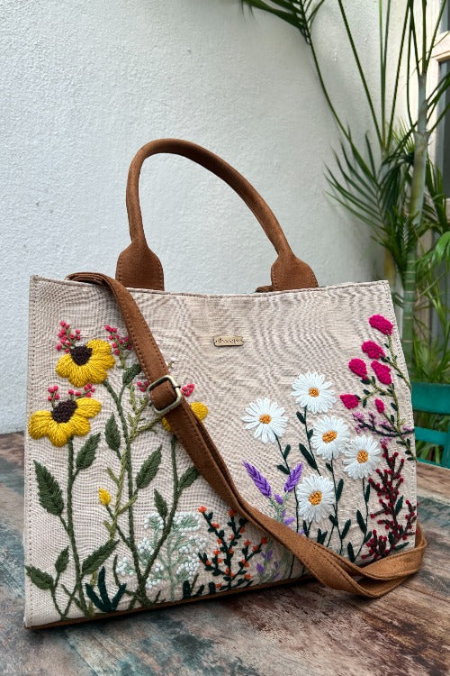 Dhaaga Customised Garden Tote