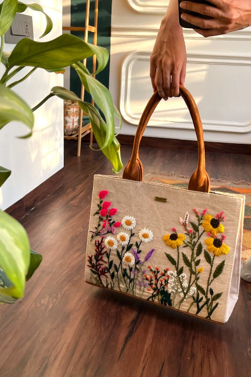 Dhaaga Customised Garden Tote