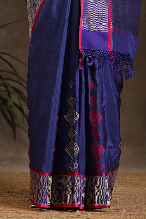 "VWAS" Blue Handloom Banarasi Pure Silk Kadwa Scurt Saree