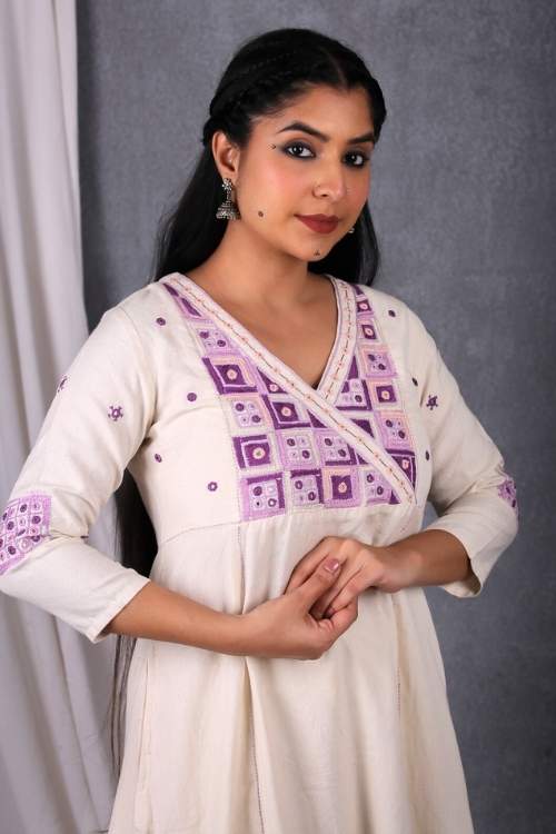 Urmul Desert Crafts- "Nayan Kurta" Angrakha Handloom Kurta