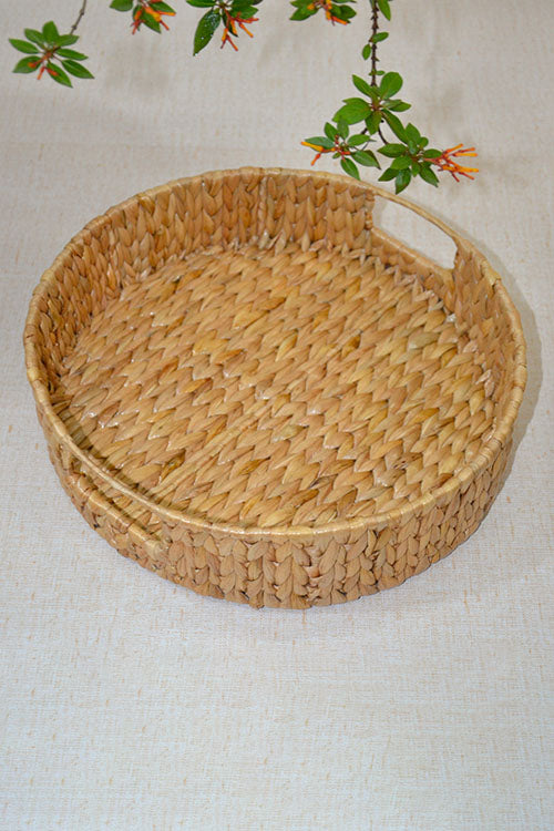 Dharini Water Hyacinth Round Tray