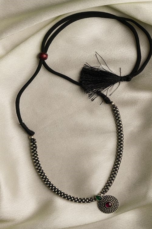 TICH Pure Silver Traditional Maharashtrian Gol Mani Thushi Small