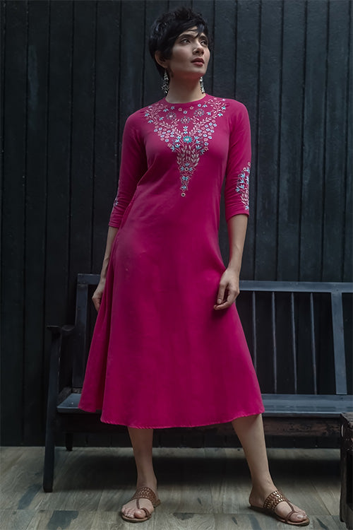 Okhai 'Gulmarg' Embroidered Cotton Handloom Kurta Pant Set