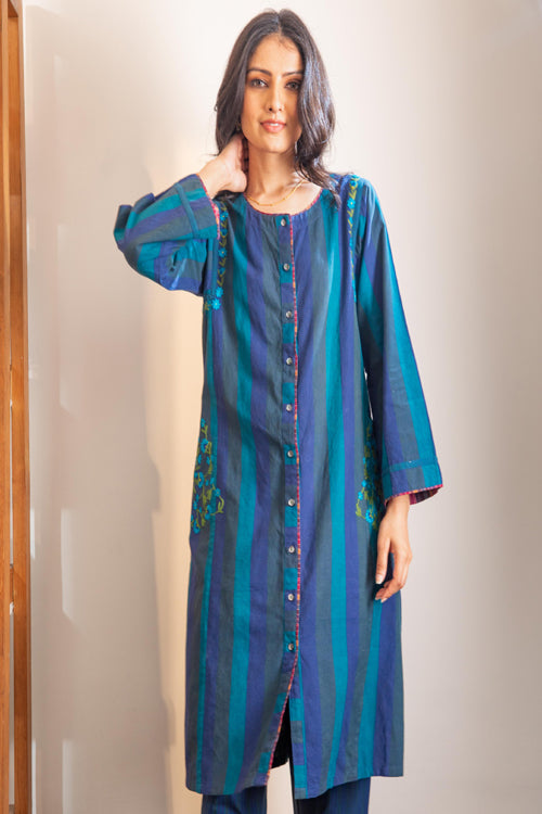 Rangsutra Haveli Crewel Blue Kimono Sleeve Kurta