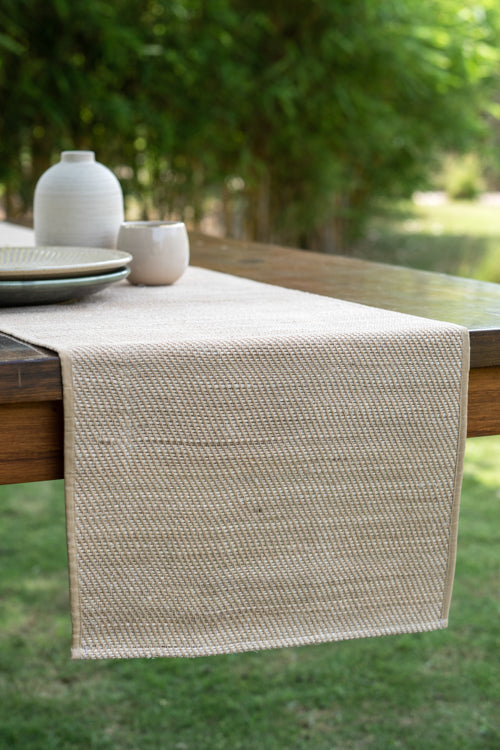 Veni Hand-Woven Runner