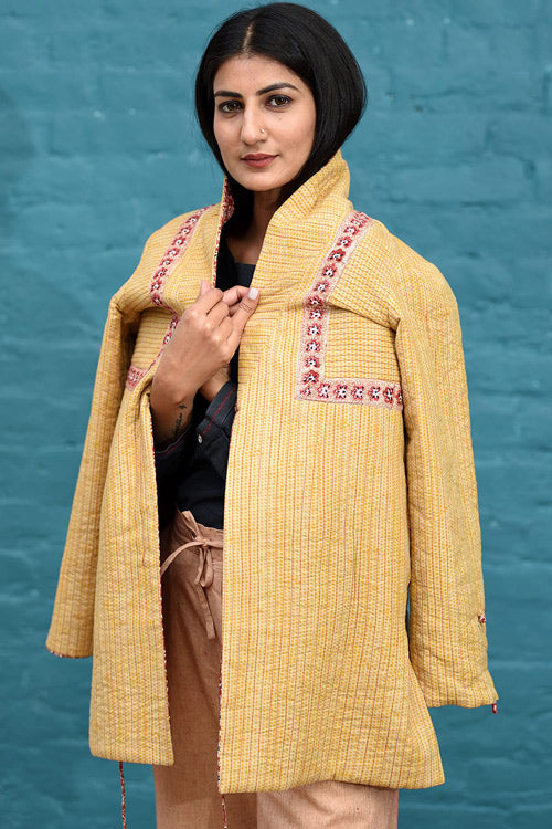 Dharan Red Side Yoke Quilted Reversible Jacket For Women Online