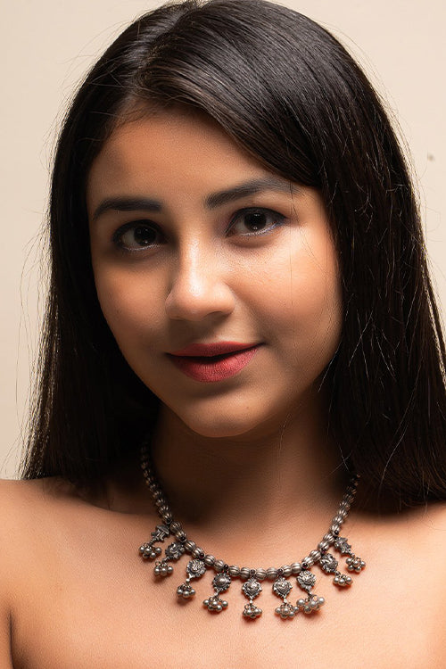 TICH Pure Silver Traditional Maharashtrian Neckpiece - Saaz