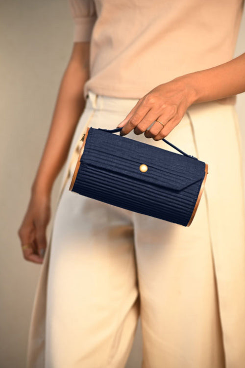 Lukka Chuppi Mystic Valley Round Clutch -Changeable Sleeve Set