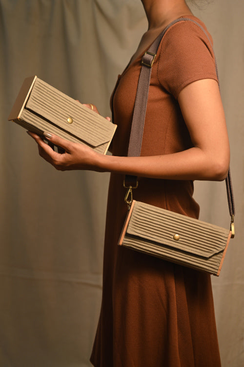 Lukka Chuppi Mini Clutch (Solid Khaki)