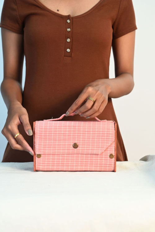 Lukka Chuppi Starless Bloom Box Clutch -Changeable Sleeve Set