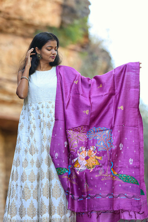 Diorama Designs Munga Silk Pattachitra Handpainted Dupatta