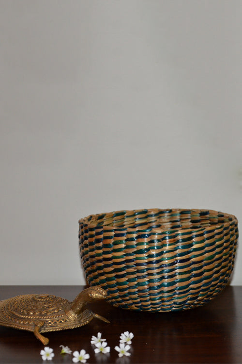 Dharini Water Hyacinth Round Basket (Blue-Natural)