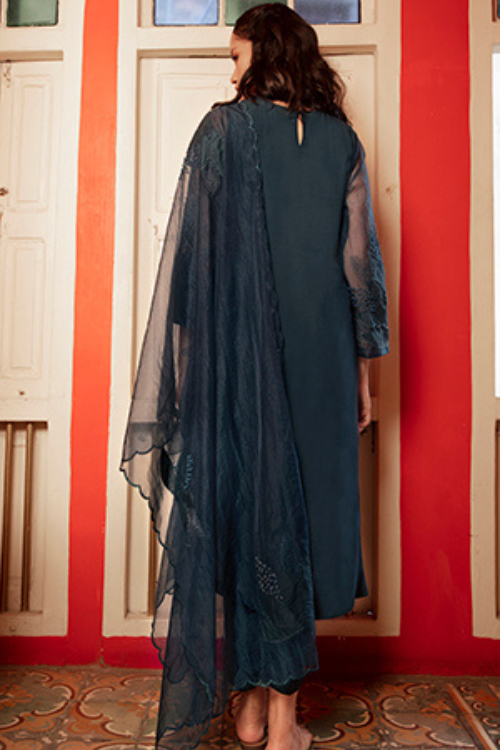 Chambray & Co. Roohani Kurta Set