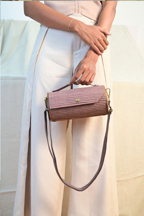 Lukka Chuppi Evening Pansy Round Clutch