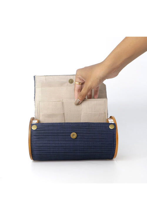 Lukka Chuppi Mystic Valley Round Clutch -Changeable Sleeve Set