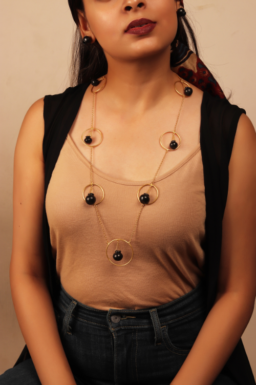 Kabbish'S Sikahar Neckchain Of Black Pottery