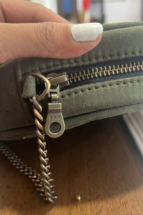Dhaaga Leafy Green Stud Round Sling Bag