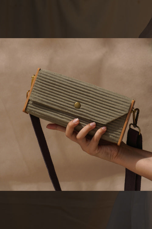 Lukka Chuppi Mini Clutch (Solid Khaki)