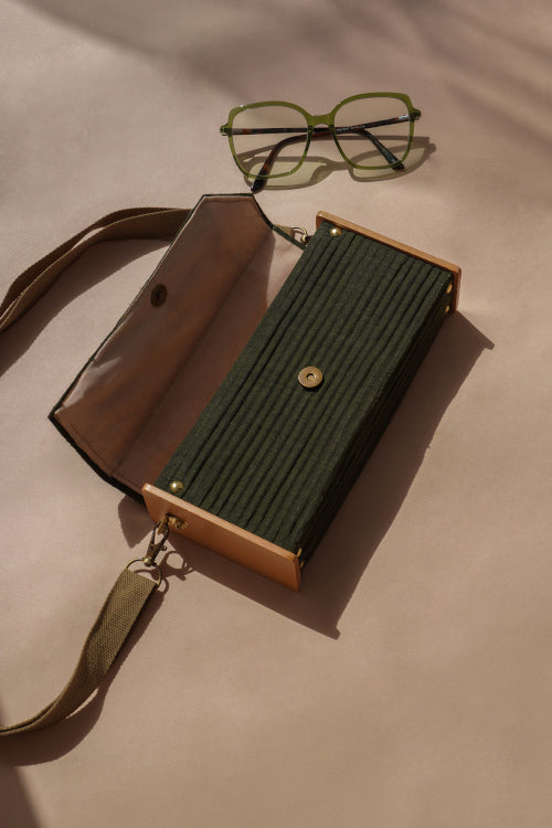 Lukka Chuppi Mini Clutch (Solid Olive)
