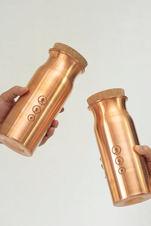 Studio Coppre Aqua Tabletop Bottle