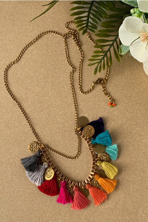 Dhaaga Colour Splash Box Chain Necklace