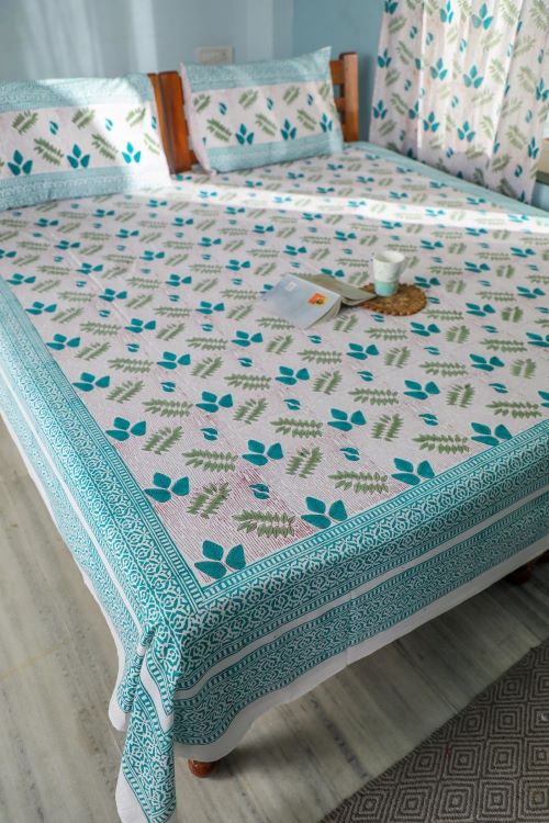 Sootisyahi 'Vibrant Essence' Handblock Printed Cotton Bedsheet