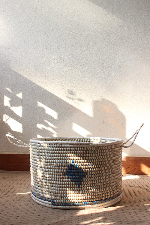 Kadam Haat Handmade Moonj Grass Storage Basket (Indigo)