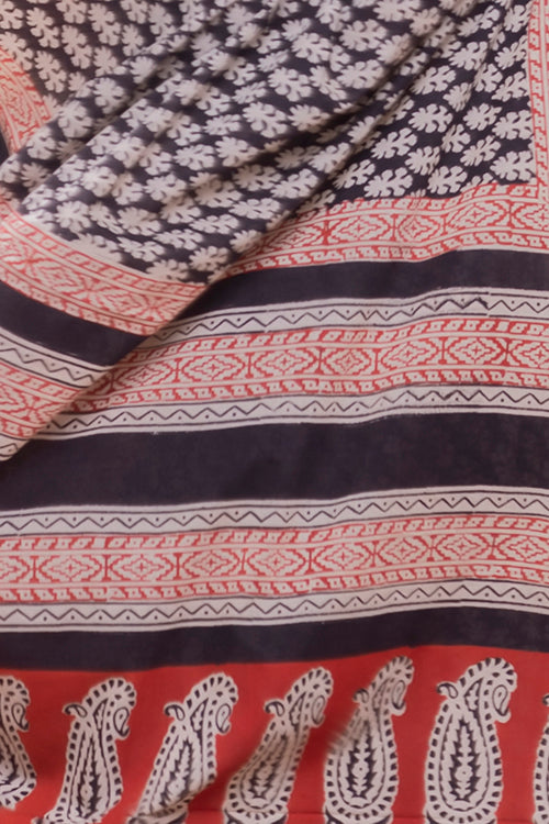 TICH Summer Classics. Bagru Block Printed Mulmul Cotton Saree - Geometric Leaf Motif