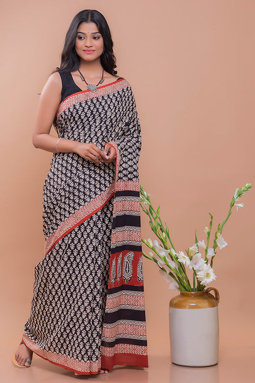 TICH Summer Classics. Bagru Block Printed Mulmul Cotton Saree - Geometric Leaf Motif