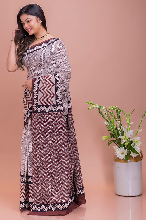 TICH Summer Classics. Bagru Block Printed Mulmul Cotton Saree - Beige & Black Zigzags