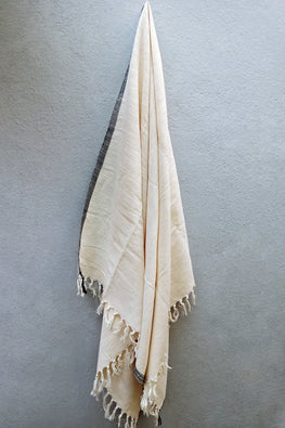 Bun.kar Bihar, "White Plain Honeycomb Bath Towel"