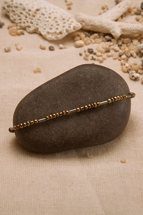 Dhaaga Single Gold Bugle Bead Bracelet