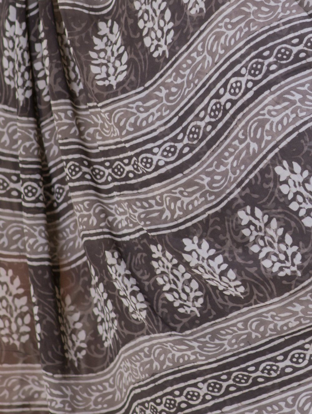 Bagru Block Printed Georgette Saree - Florets (With Blouse Piece)