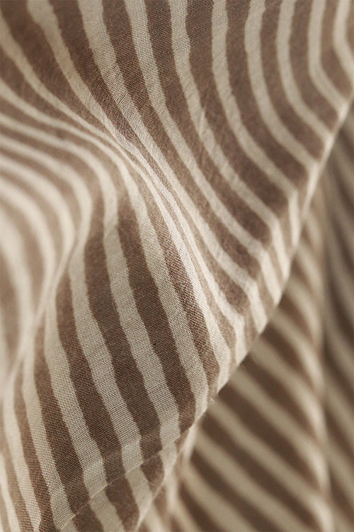 Creative Bee 'avlon' Natural Dye Block Print Cotton X Silk Fabric (0.50 meter)