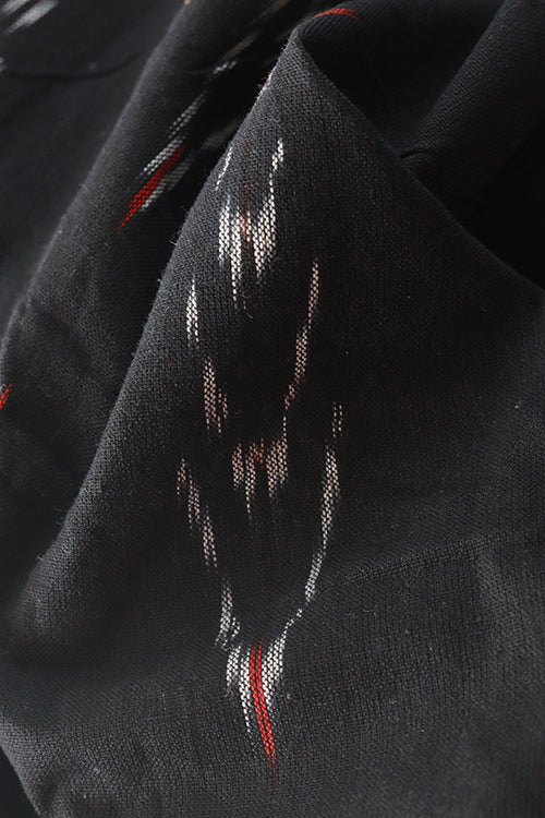 Creative Bee Ikat Cotton Fabric (0.5 Meter)