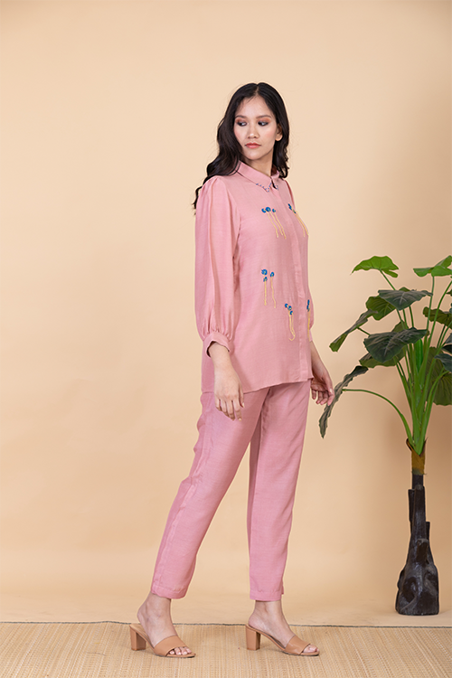 Chambray & Co.'S Naomee Applique Vegan Silk Coord Set