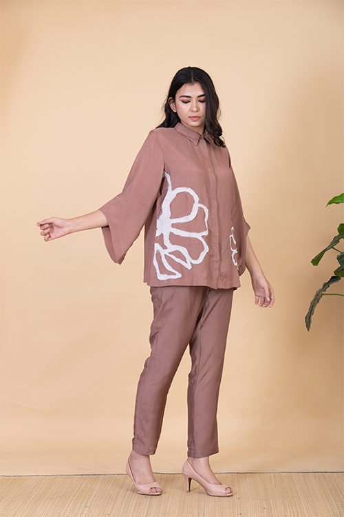Chambray & Co.'S Faiza Applique Vegan Silk Coord Set